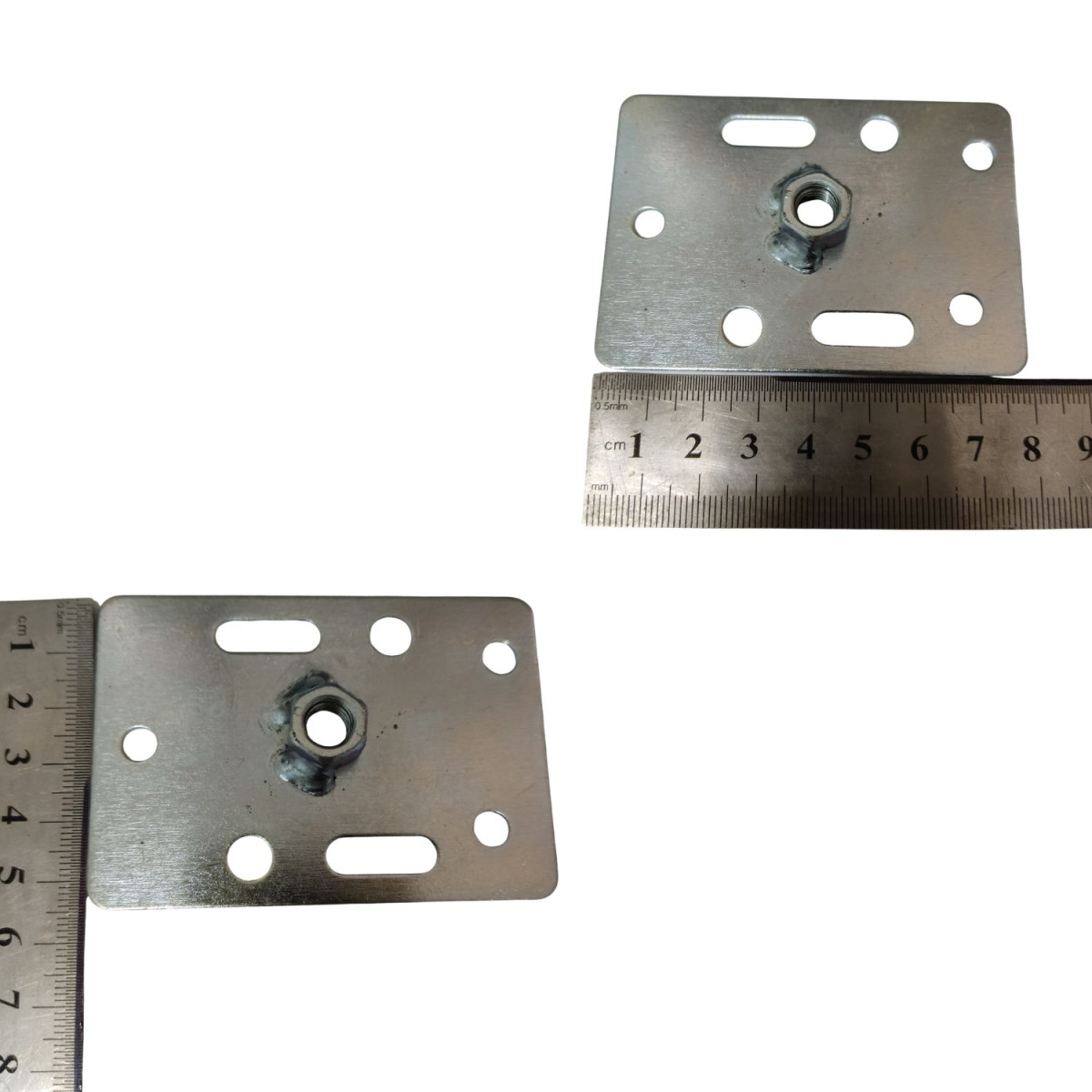 Широкая опорная пластина с гайкой